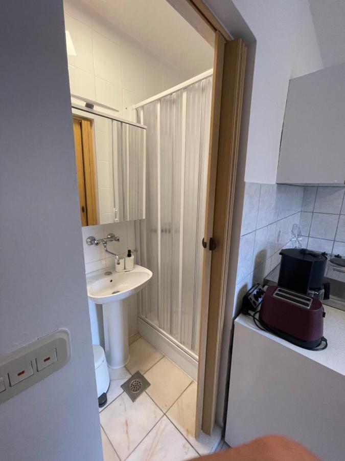 Enna Apartment 3 Perfect Location Medulin Bagian luar foto